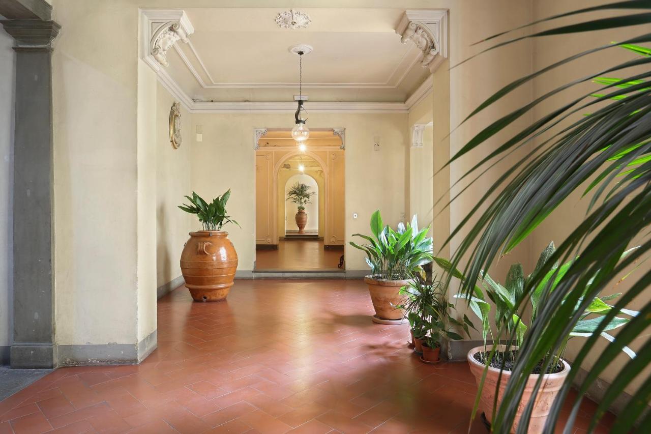 Apt. Salvia Pauline Suites, Palazzo Borghese Appartement Florence